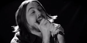 finch-play-dead-video