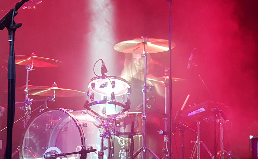 dinero joy eslava ekain rocktotal