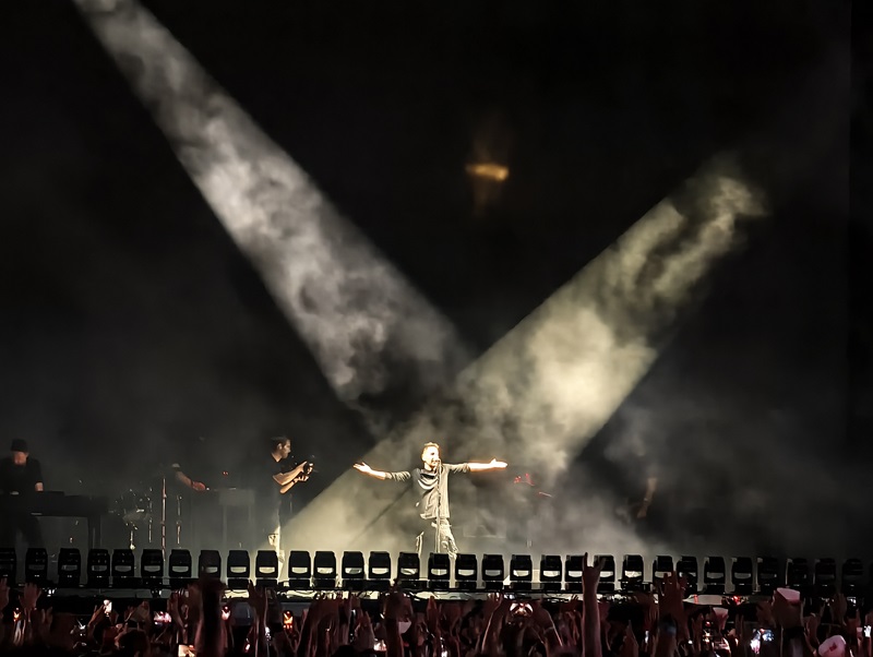 nin