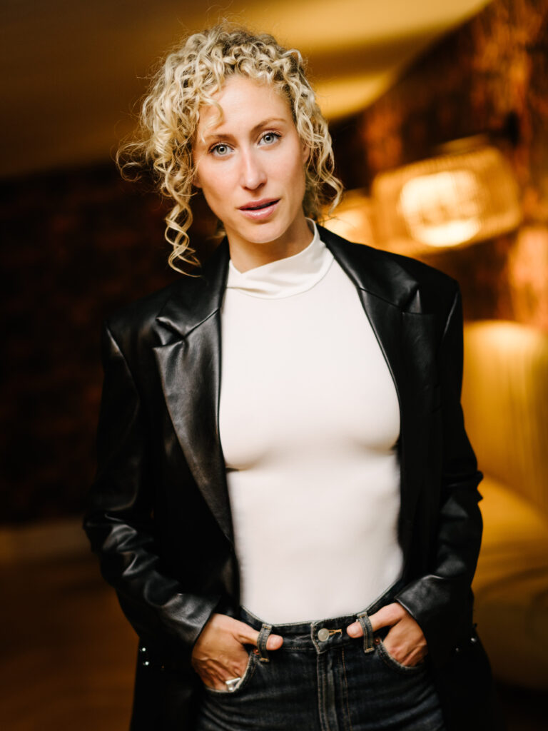 teresa riott entrevista en umusic hotel madrid rocktotal