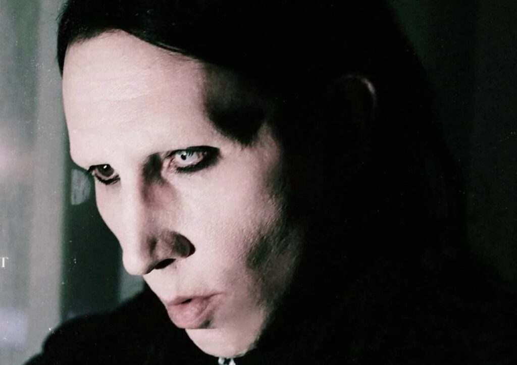 Marilyn Manson estrena "Exit wound" de su próximo disco "One Assassination Under God: Chapter 2"