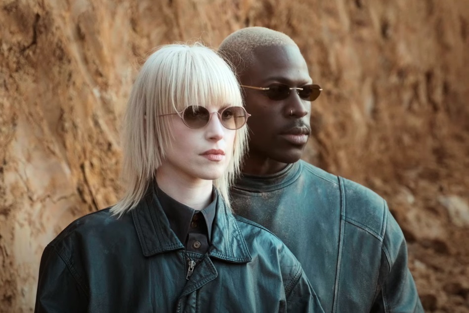 Moses Sumney & Hayley Williams