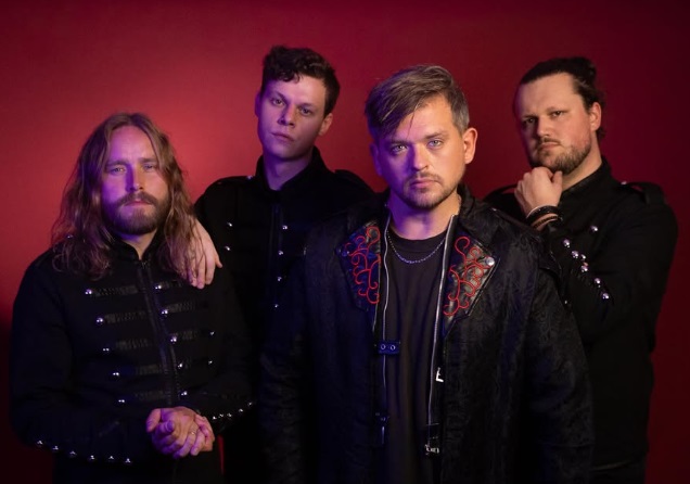 the devil wears nada