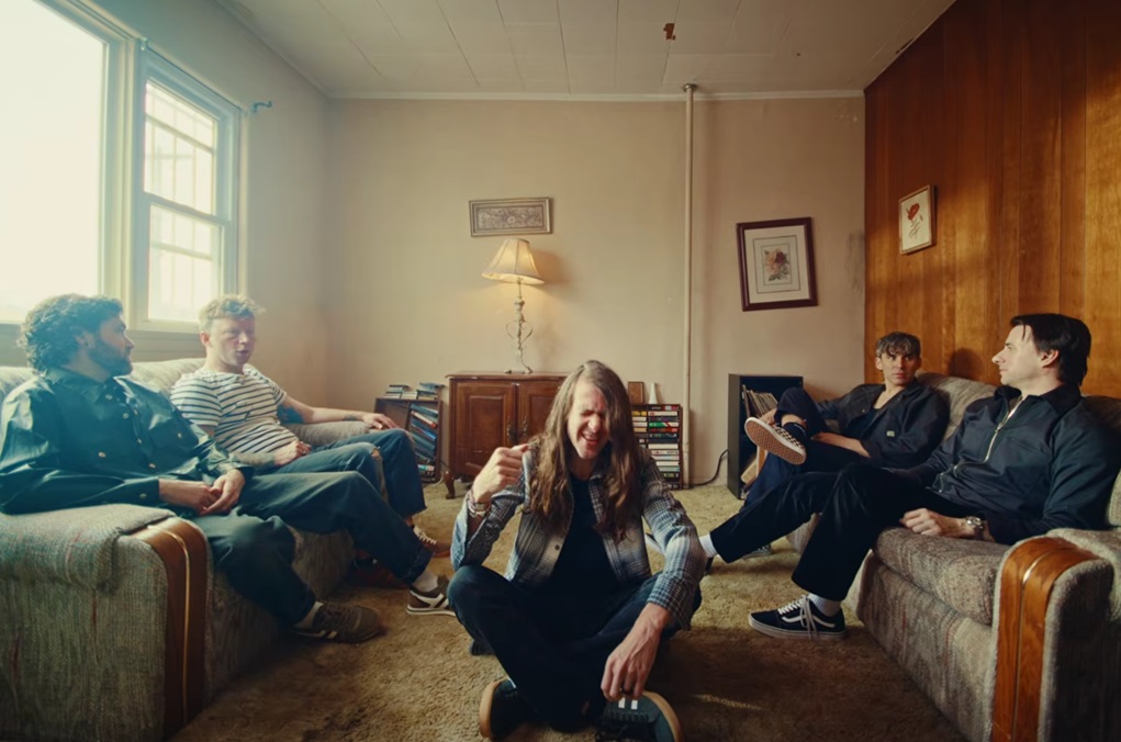 Mayday Parade revela detalles de su disco "Sugar"