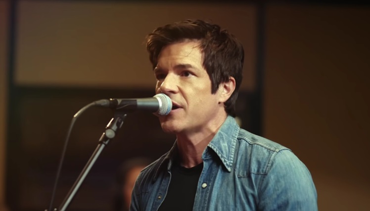 Brandon Flowers de The Killers anuncia nuevo disco en solitario "Thrasher"