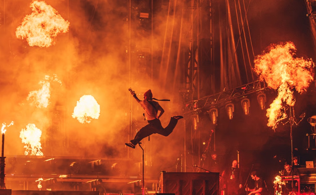 twenty one pilots