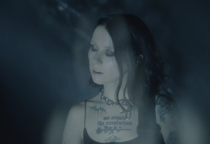 Softcult presenta el videoclip de "I held you like a glass"